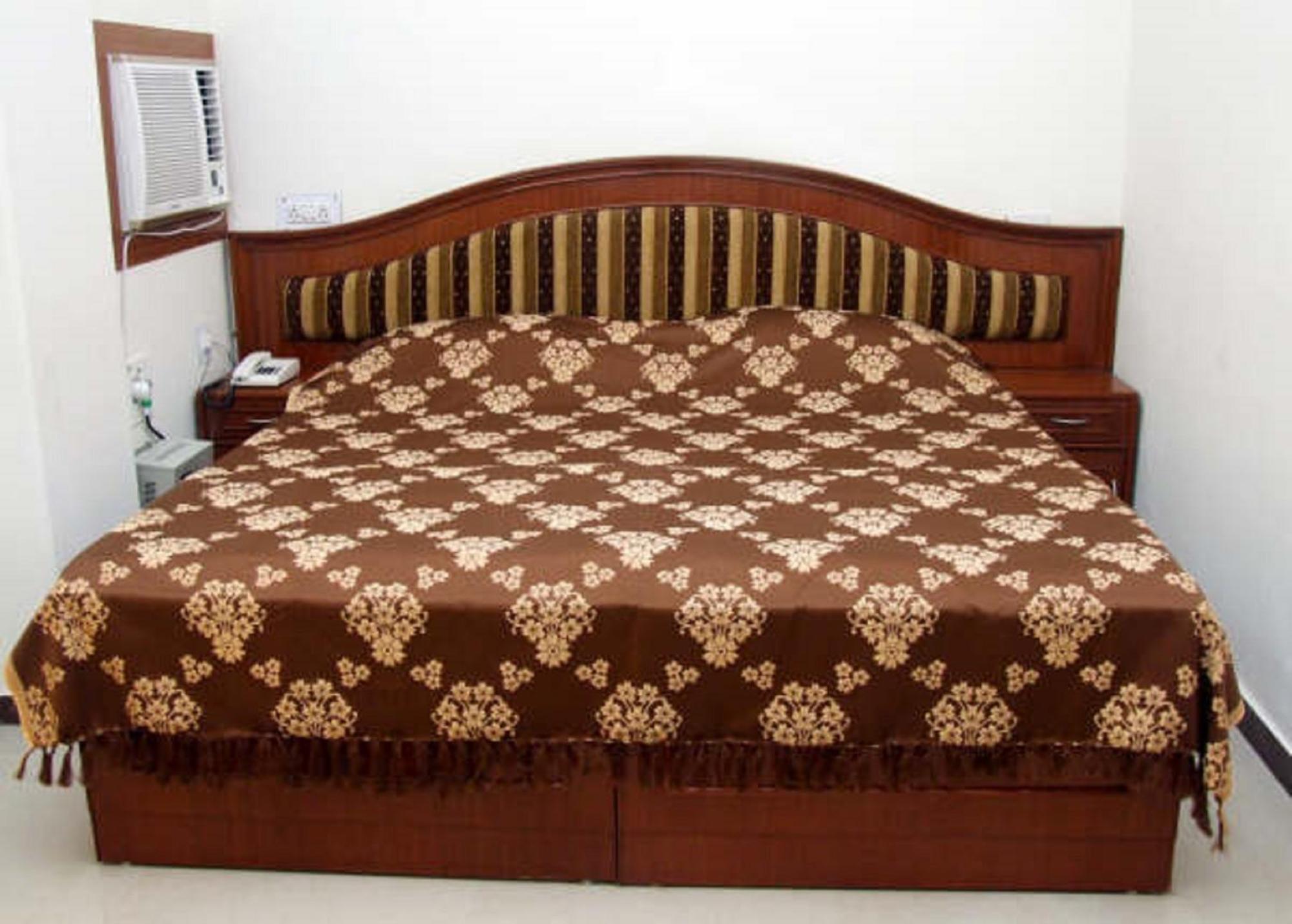 לקנאו Hotel Sunrise Inn מראה חיצוני תמונה